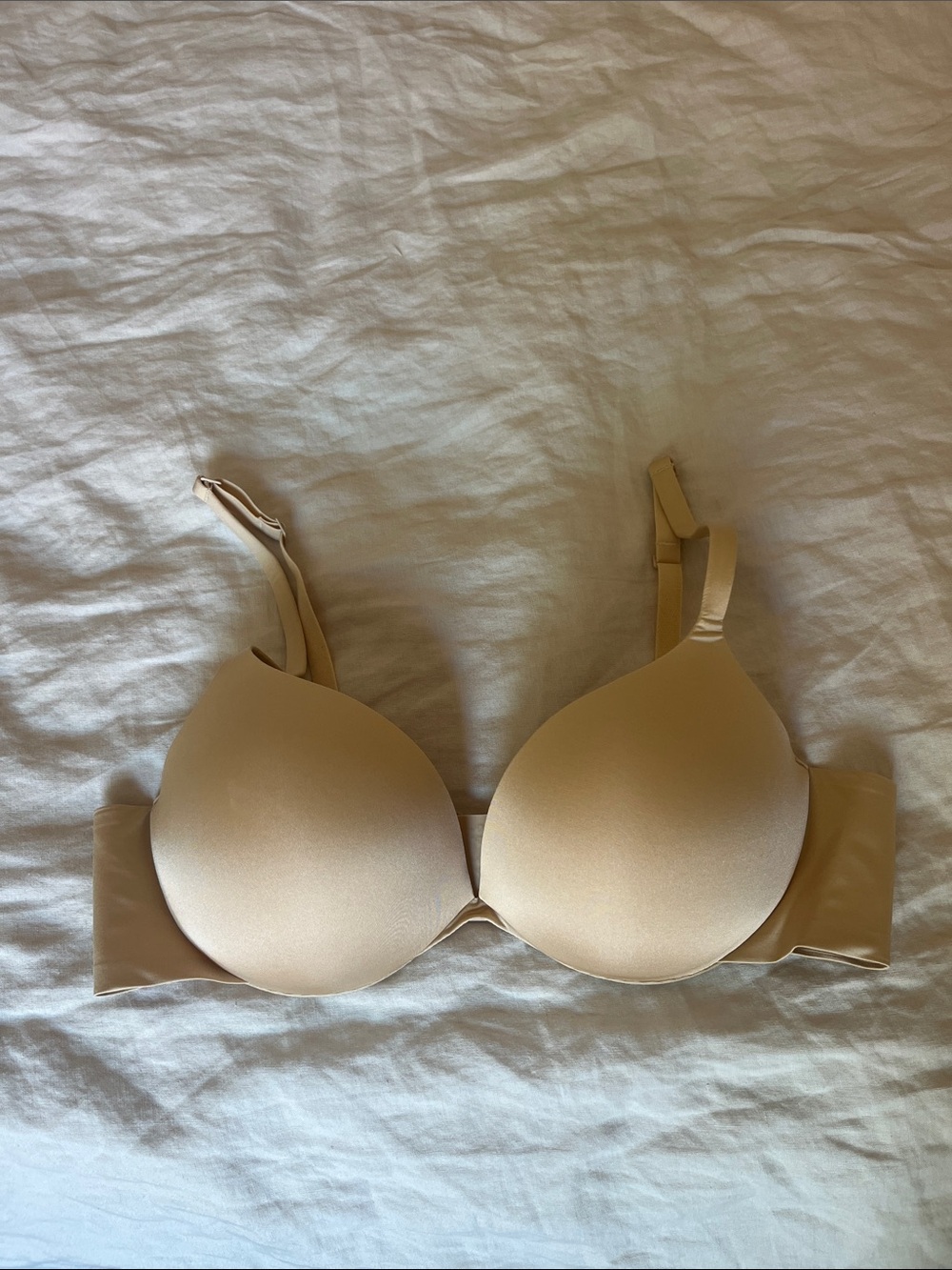 SKIMS Ultimate Bra 38B